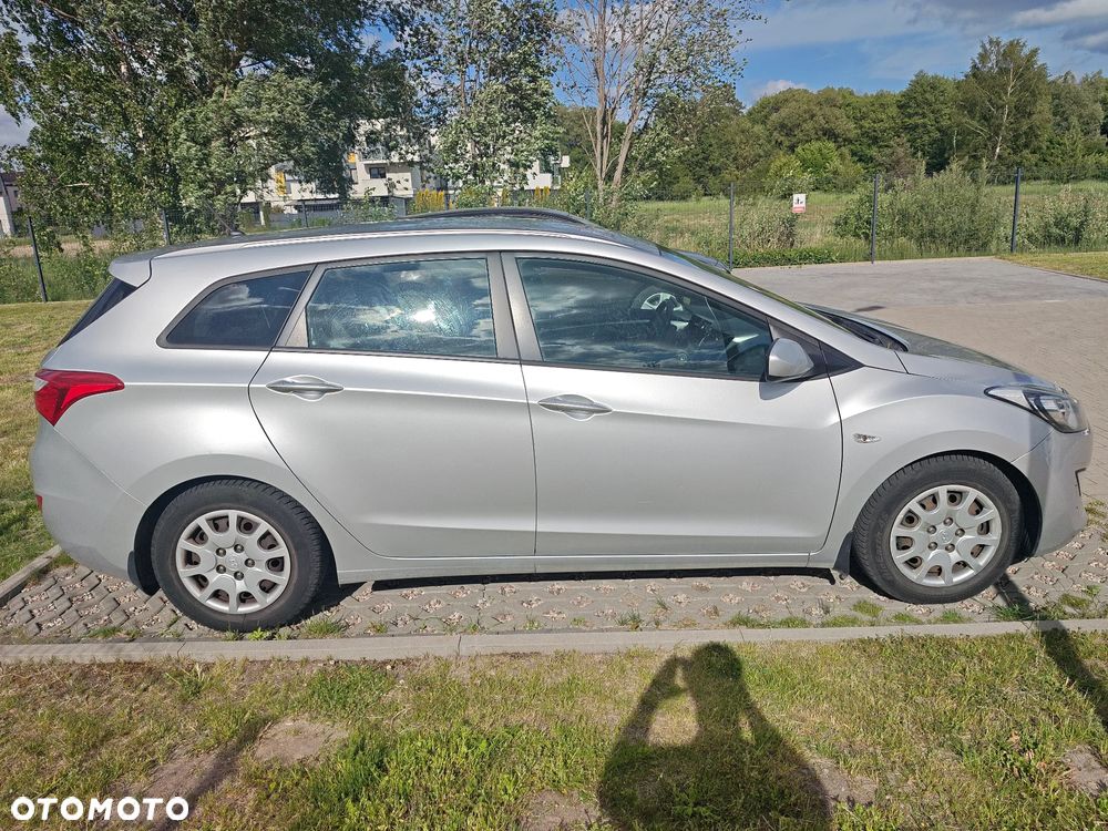 Hyundai i30 1.4 CRDi Classic - 4