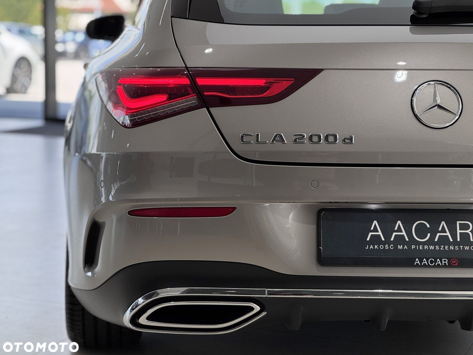 Mercedes-Benz CLA 200 d AMG Line 8G-DCT - 39