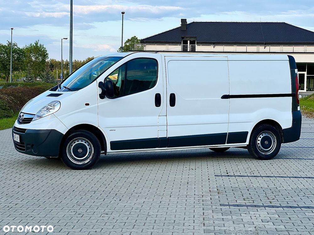Opel Vivaro - 2