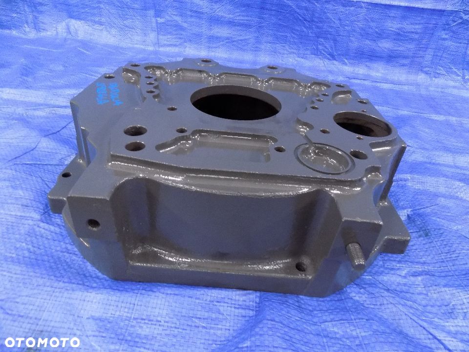 obudowa koła zamachowego r518126 claas arion 420 john deere 4045hrp - 2