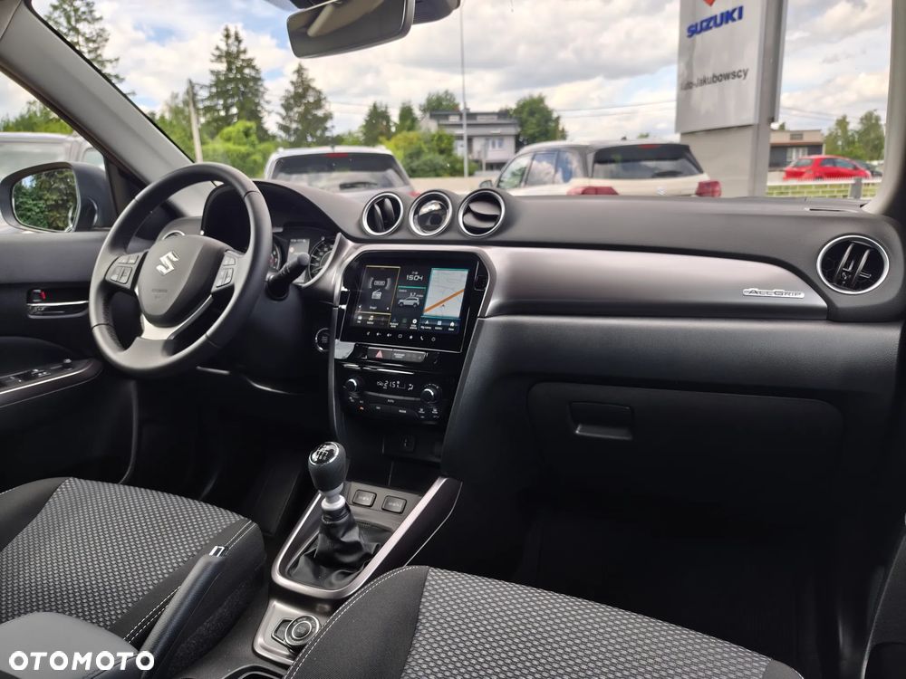Suzuki Vitara - 22