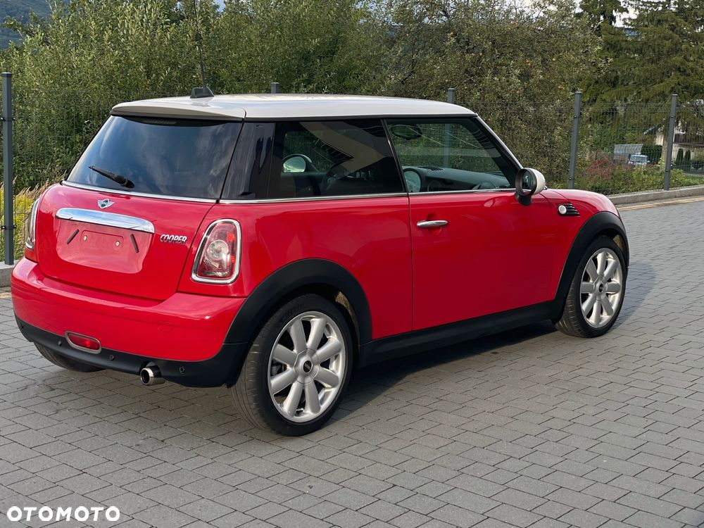 MINI Cooper Standard - 5