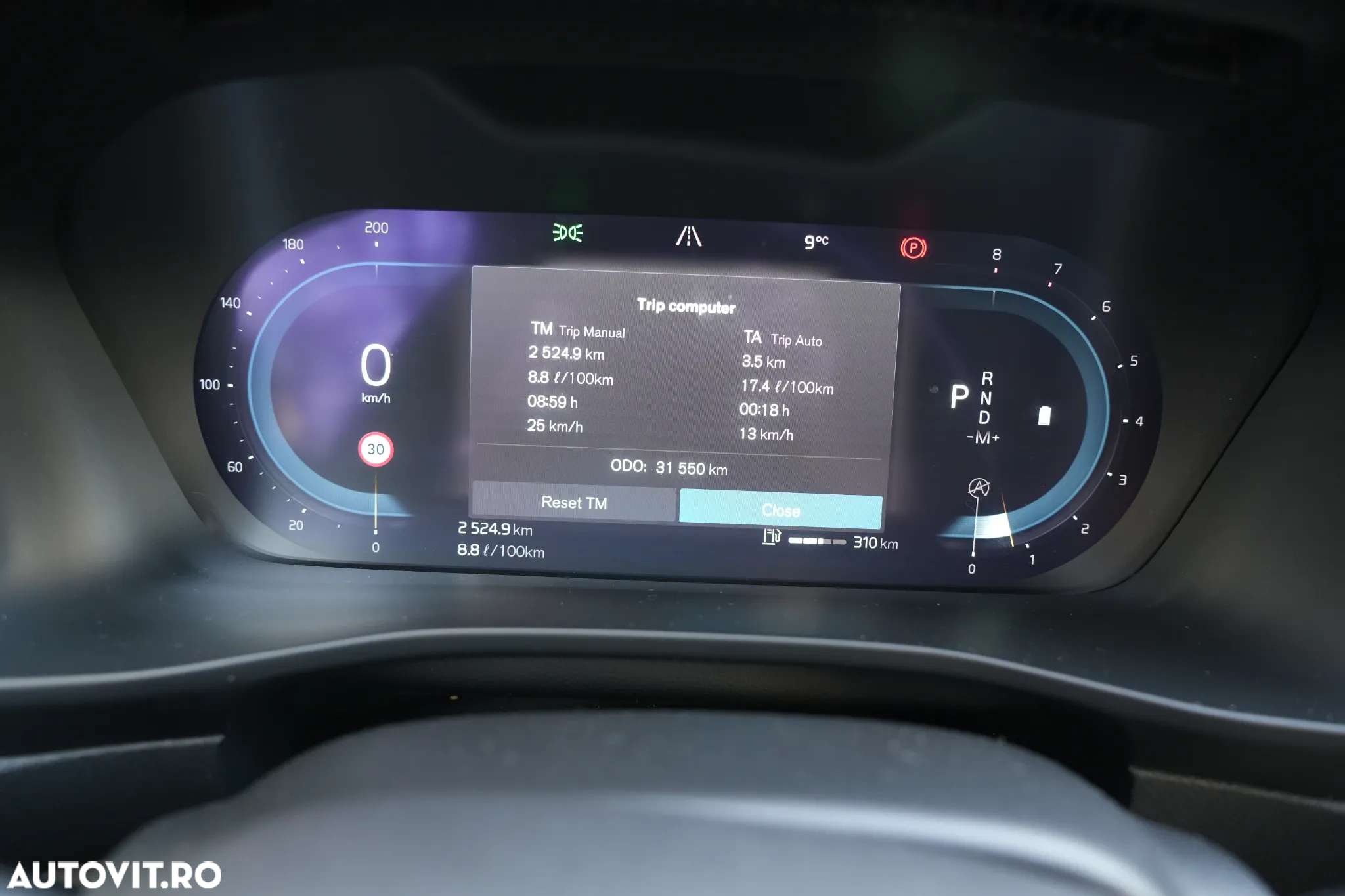 Volvo XC 40 B3 AT FWD MHEV Plus Dark - 19