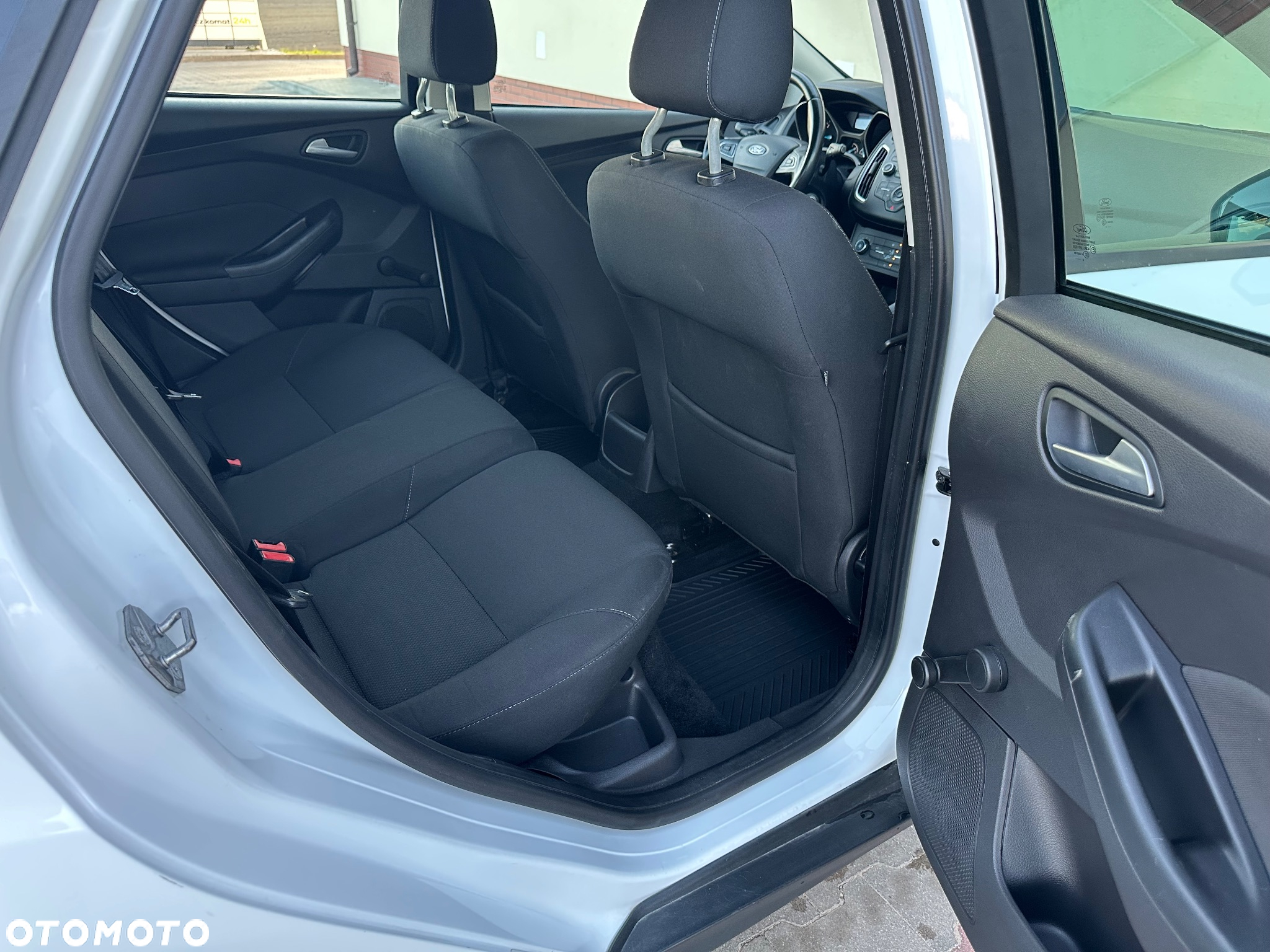 Ford Focus 1.5 TDCi Trend Sport - 19