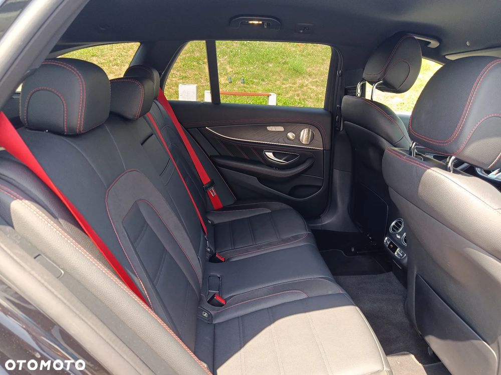 Mercedes-Benz Klasa E AMG 53 4-Matic+ - 9