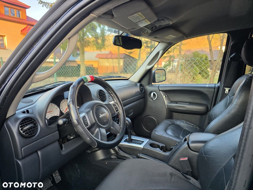 Jeep Cherokee 2.8 CRD Automatik Limited - 10
