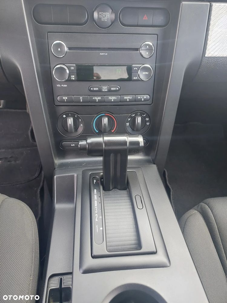 Ford Mustang 4.0 V6 - 16