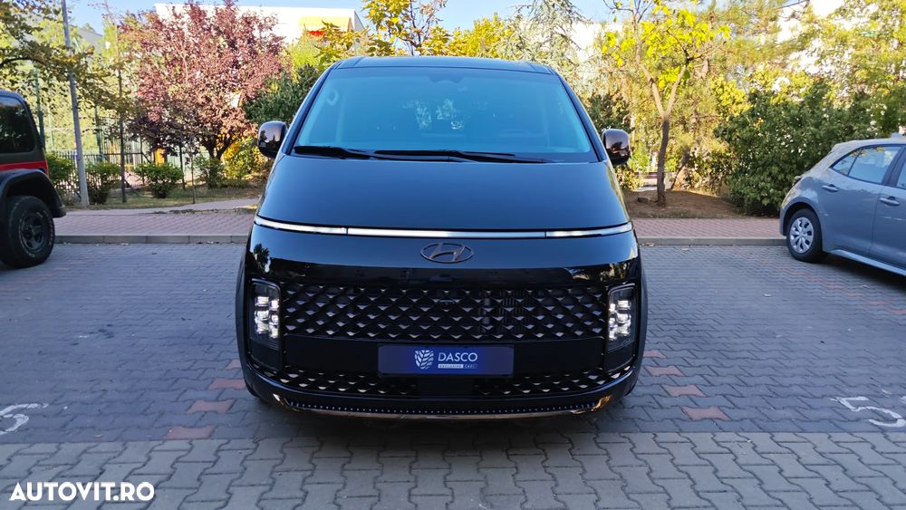 Hyundai Staria 2.2 CRDi Signature - 24