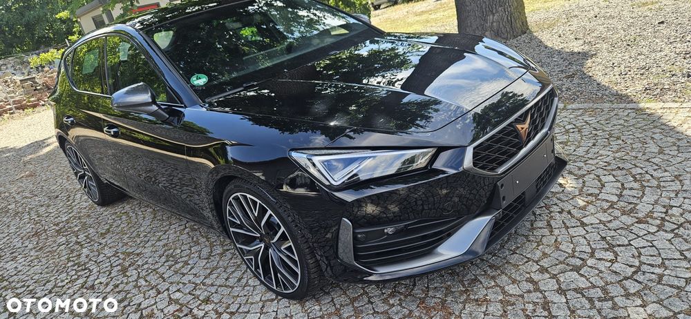 Cupra Leon 2.0 TSI DSG VZ Tribe Edition - 4