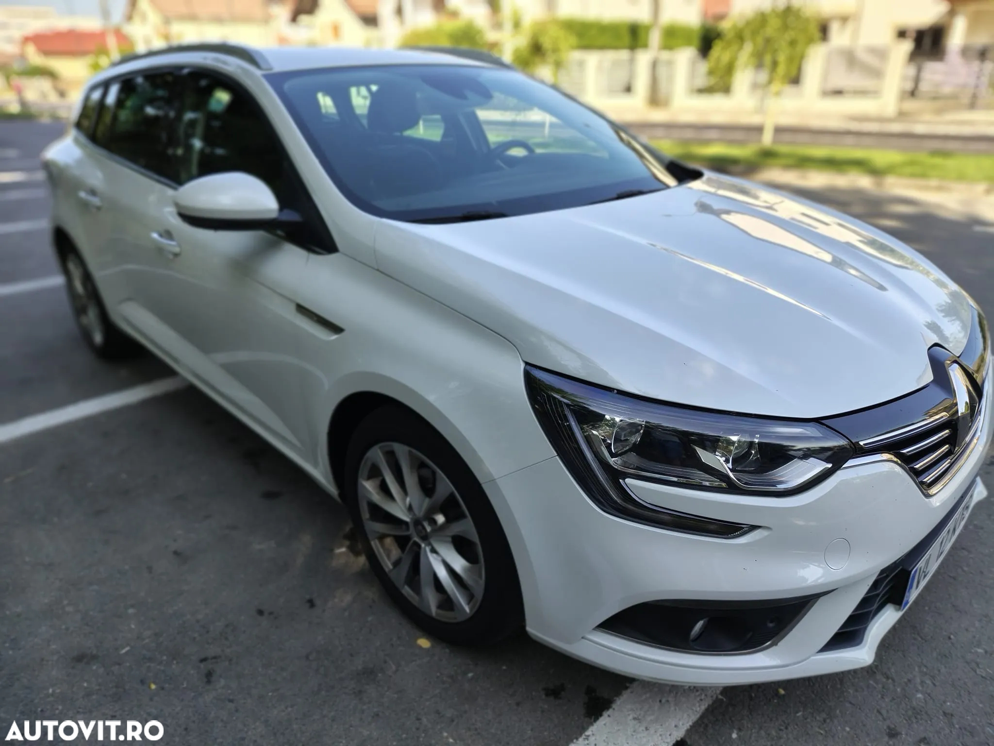 Renault Megane ENERGY dCi 110 EDC INTENS - 5