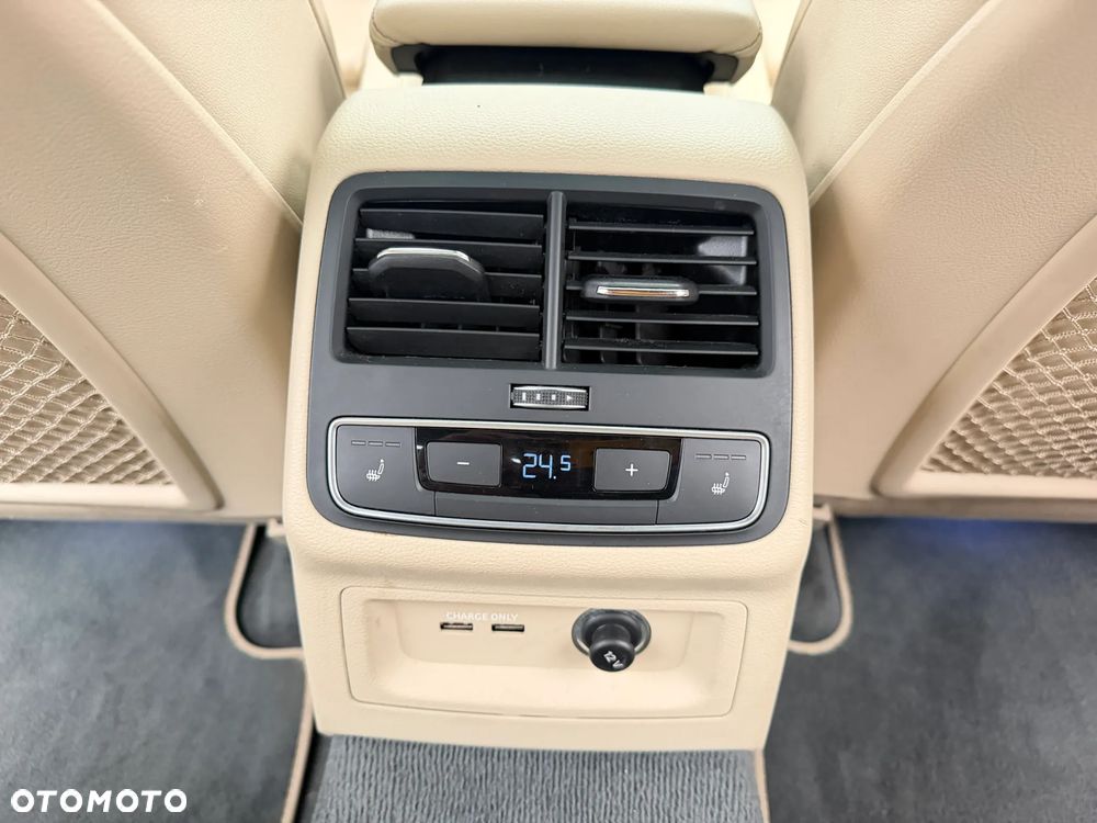 Audi A4 Limousine 45 TFSI quattro S tronic S line - 11