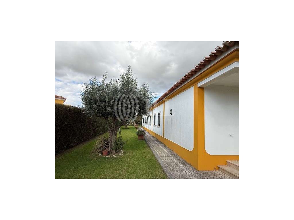Moradia T6 com piscina, no Golf Resort do Montado, Palmela - Grande imagem: 4/7