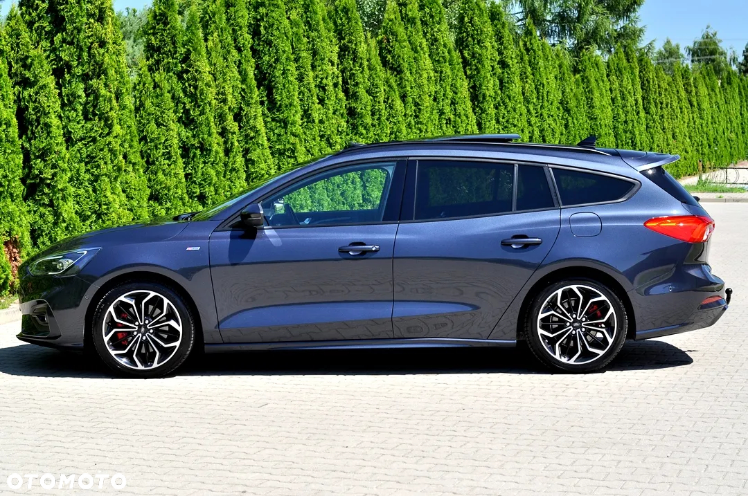 Ford Focus Turnier 1.5 EcoBlue Start-Stopp-System ST-LINE X - 10
