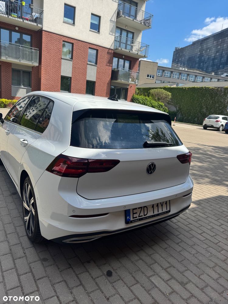 Volkswagen Golf 1.5 TSI BMT Evo Comfortline DSG - 2