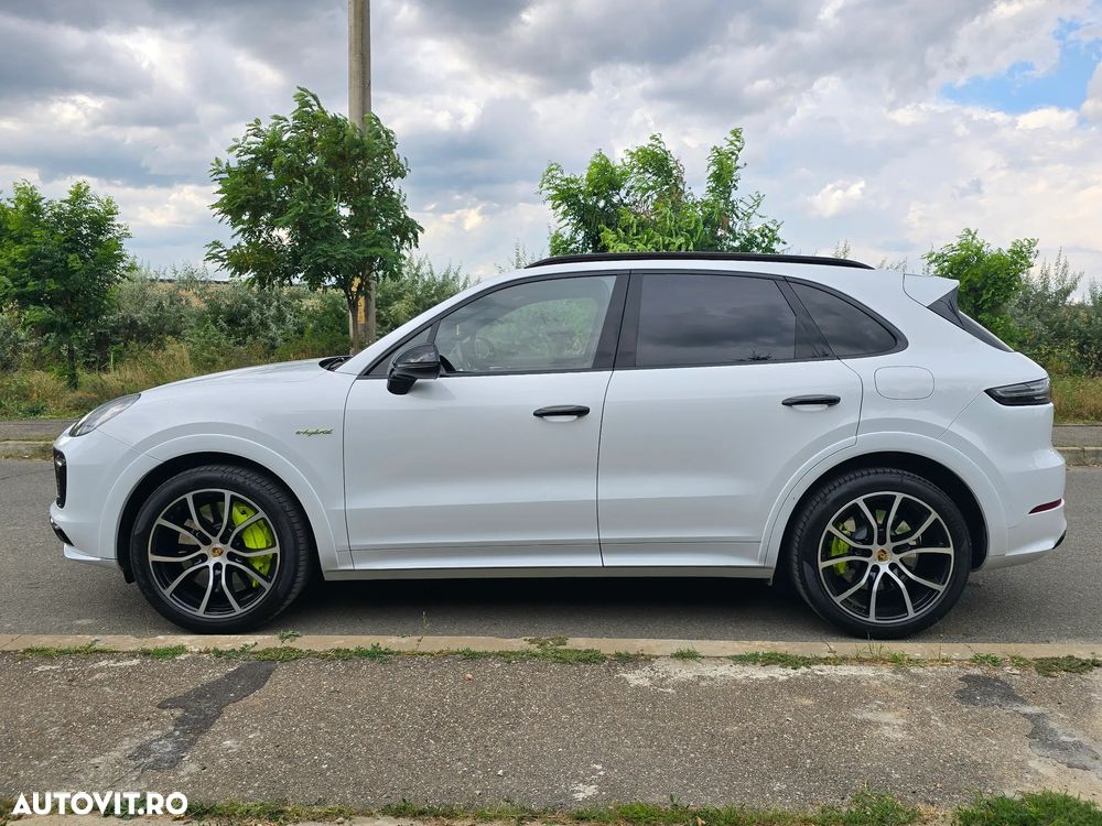Porsche Cayenne Standard - 11
