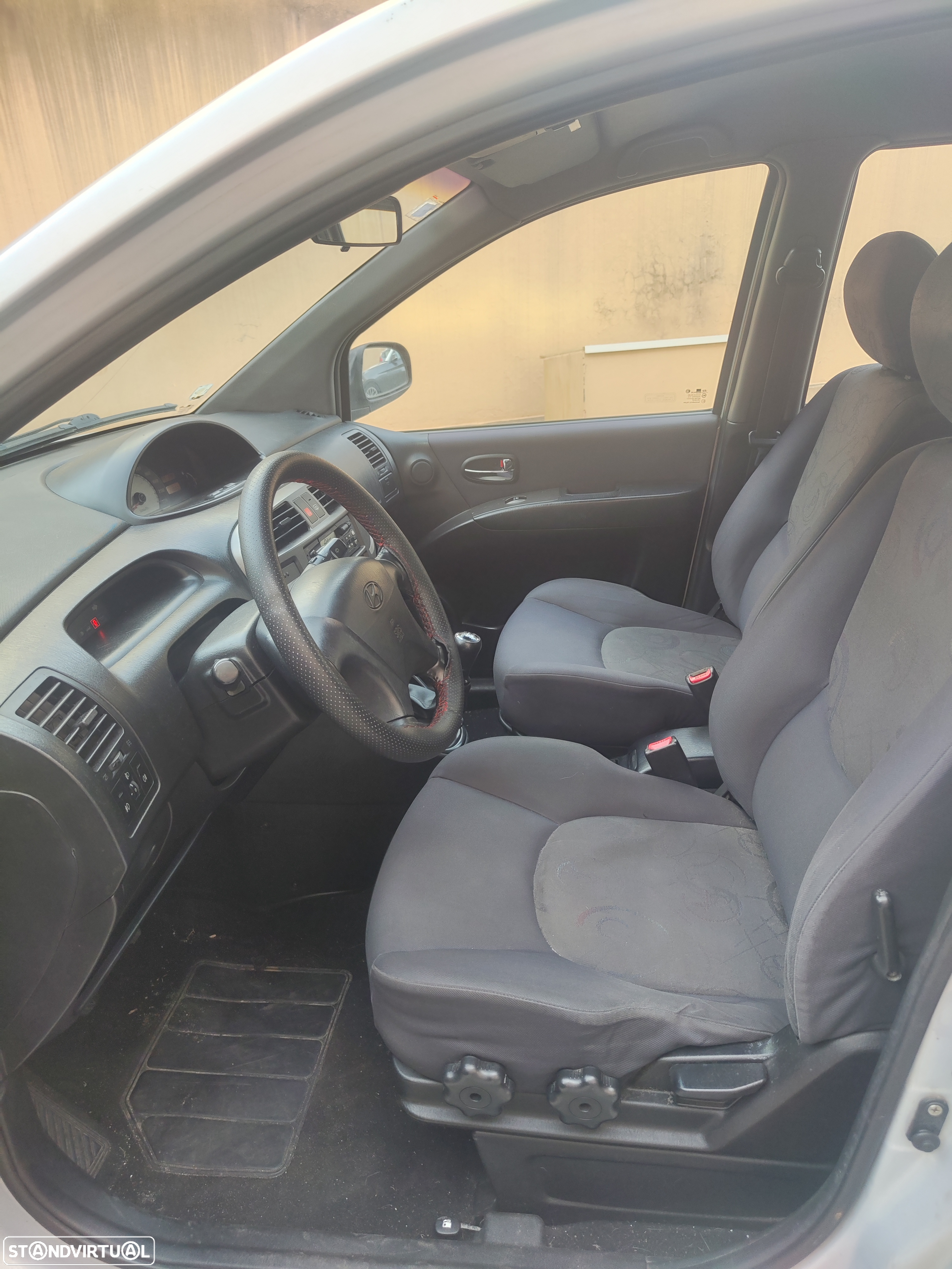 Hyundai Matrix 1.5 CRDi GL - 6