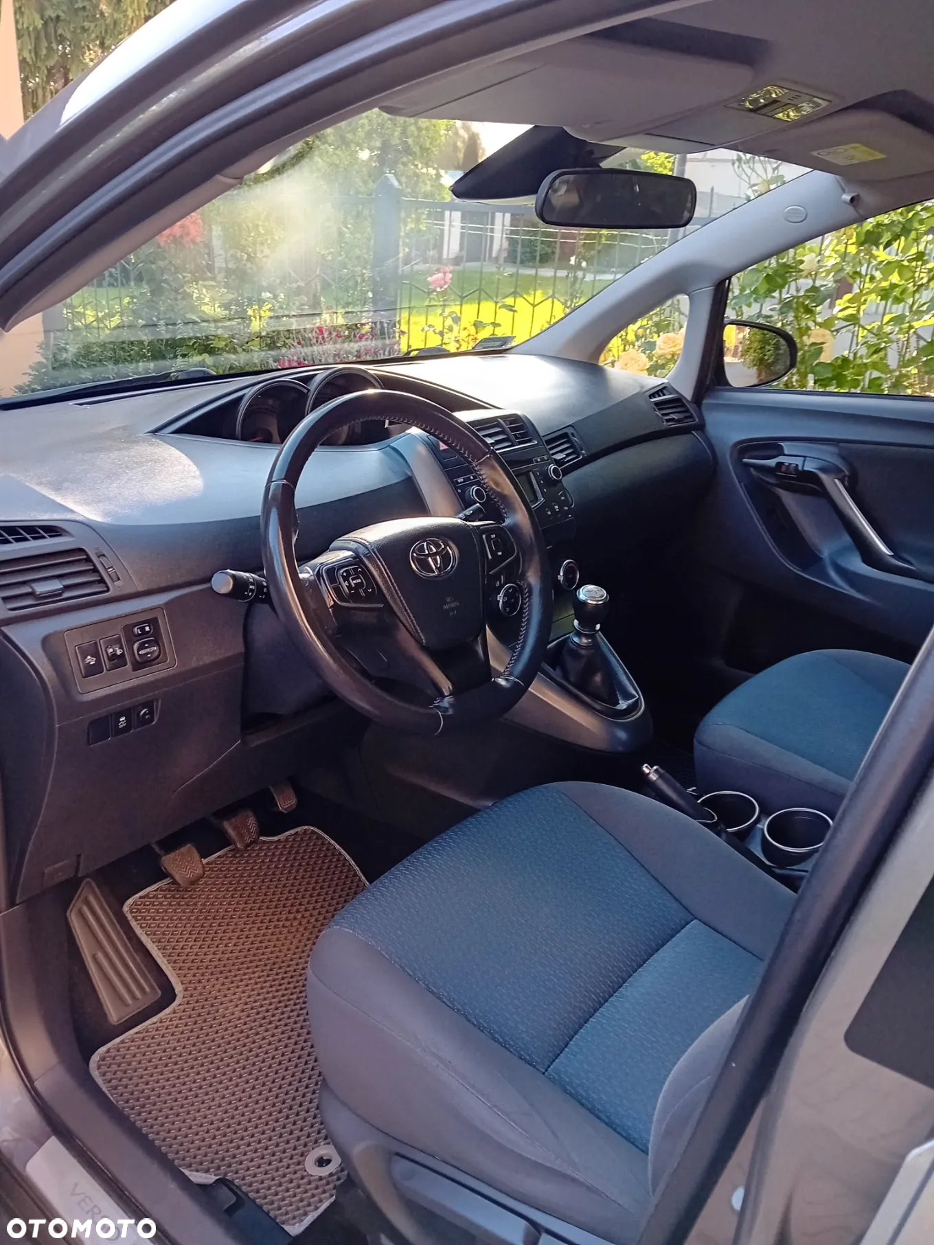 Toyota Verso 1.6 Active - 12