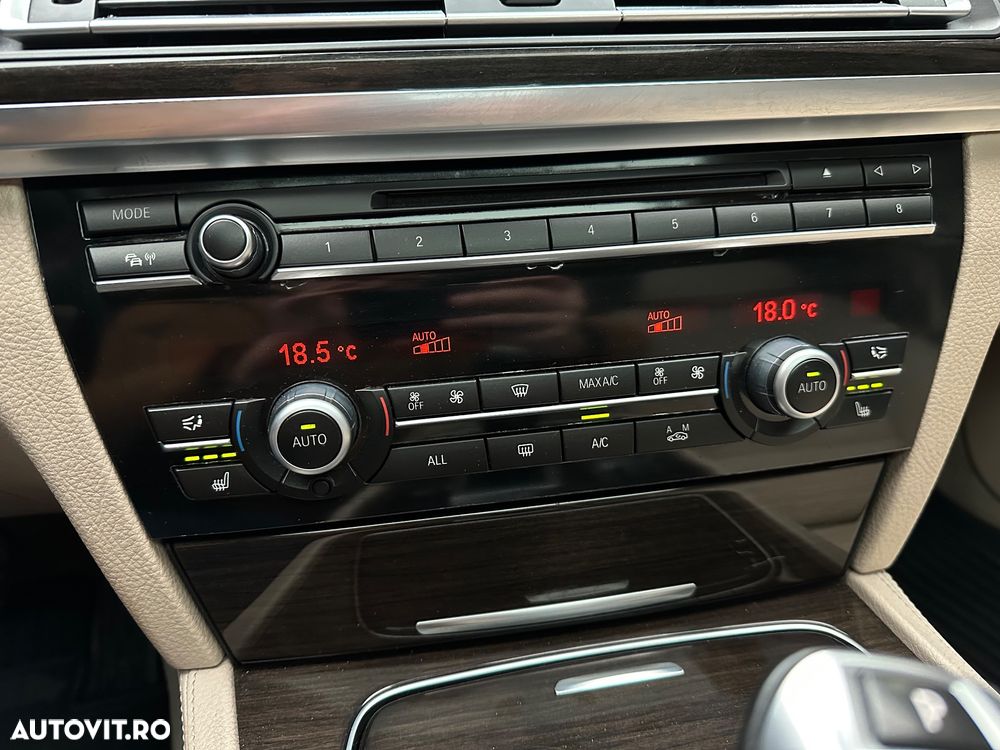 BMW Seria 7 740d xDrive - 13