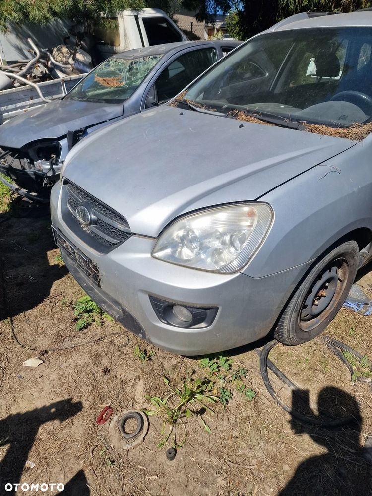 Kia carens 2006r 2.0 crdi R81S manual 6b U20J lakier 7s na części - 1