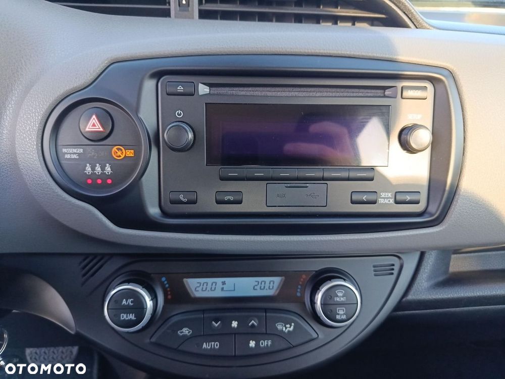Toyota Yaris - 18