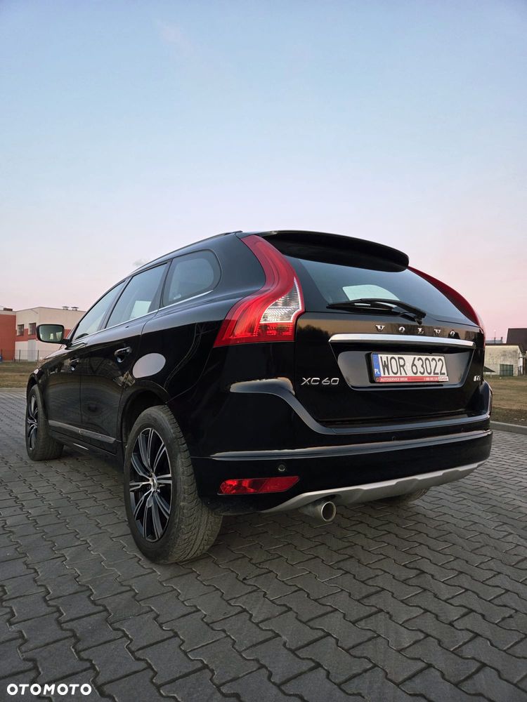 Volvo XC 60 D3 Drive-E Summum - 5