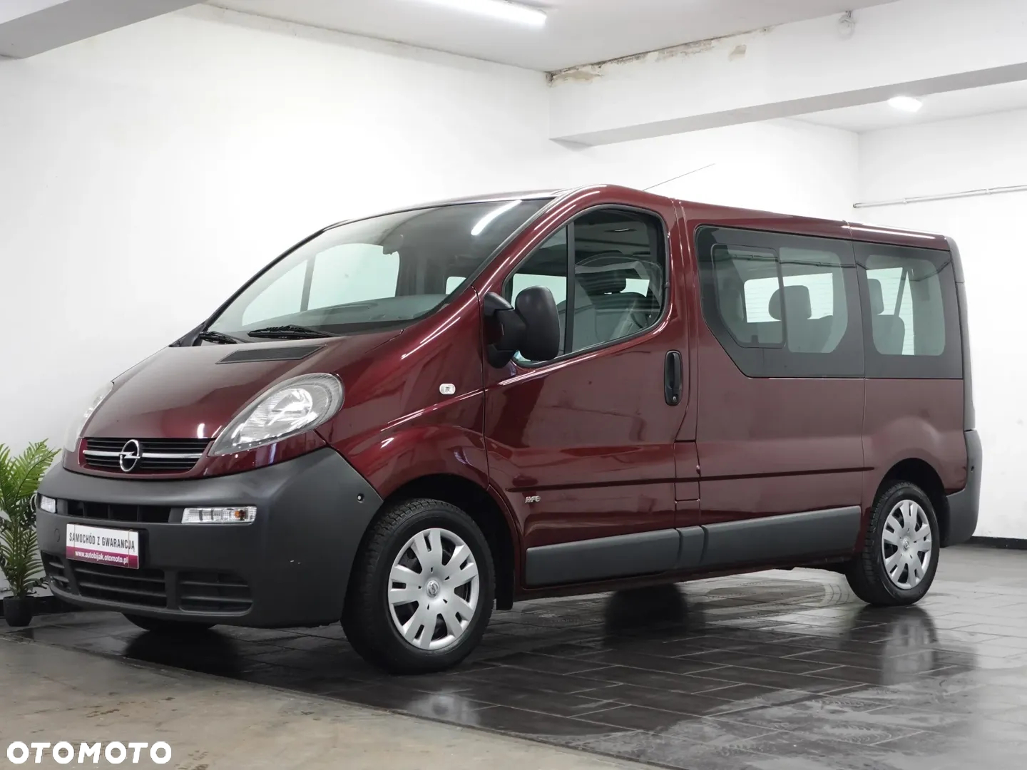 Opel Vivaro 2.5 CDTI L1H1 Life Edition - 4