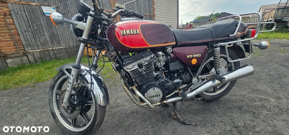 Yamaha XS - 9