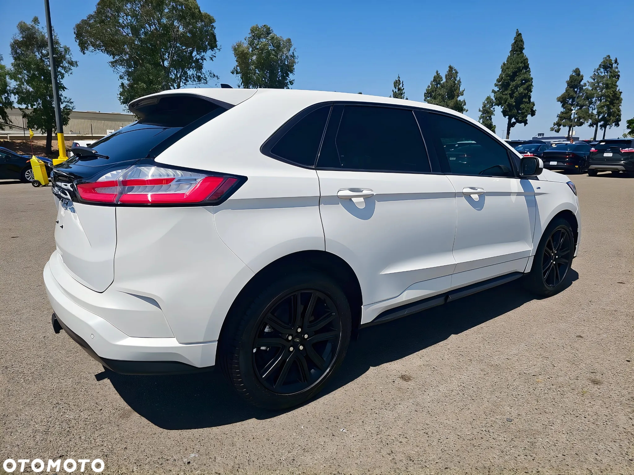 Ford Edge - 6