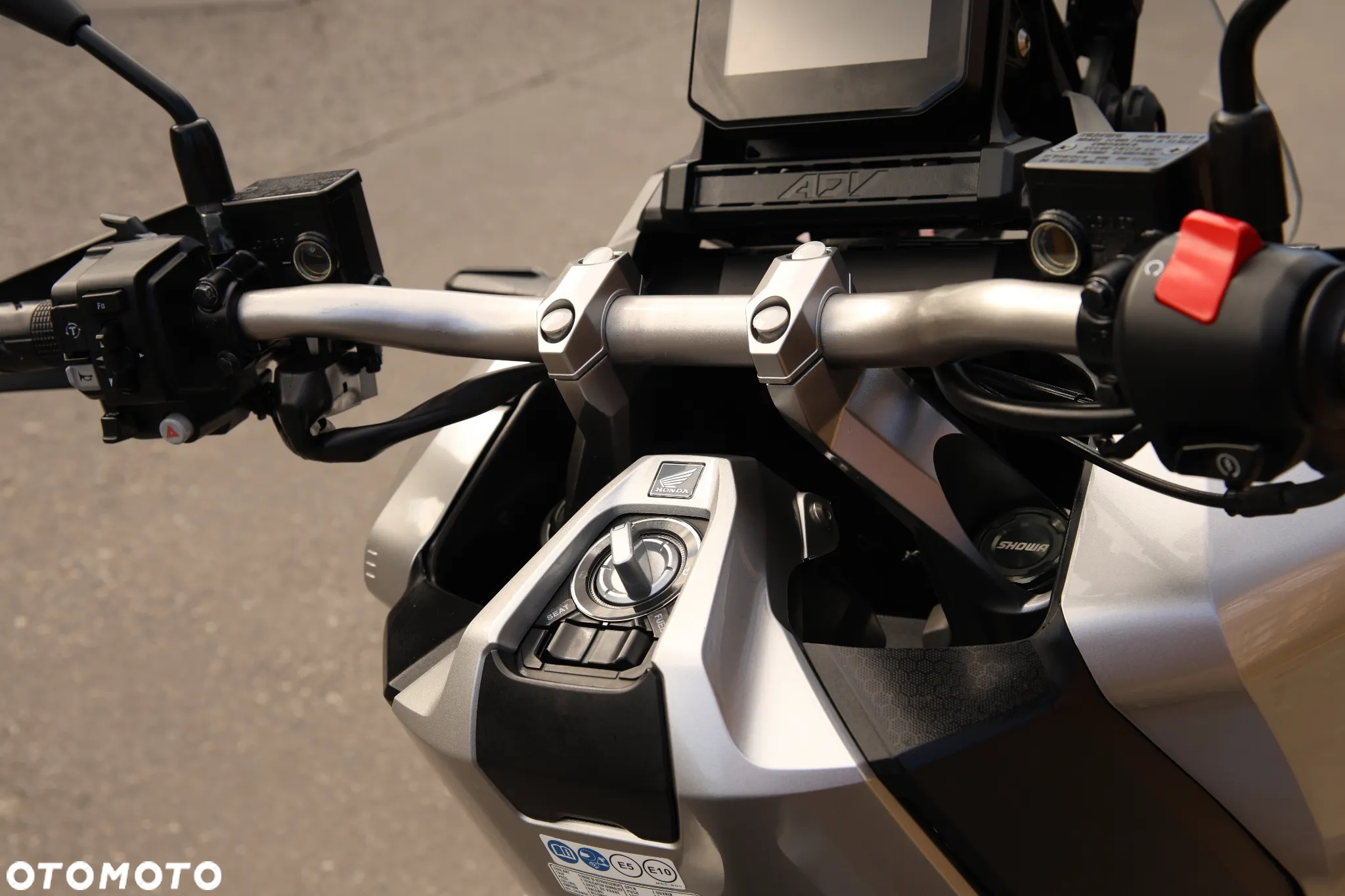 Honda ADV350 - 8