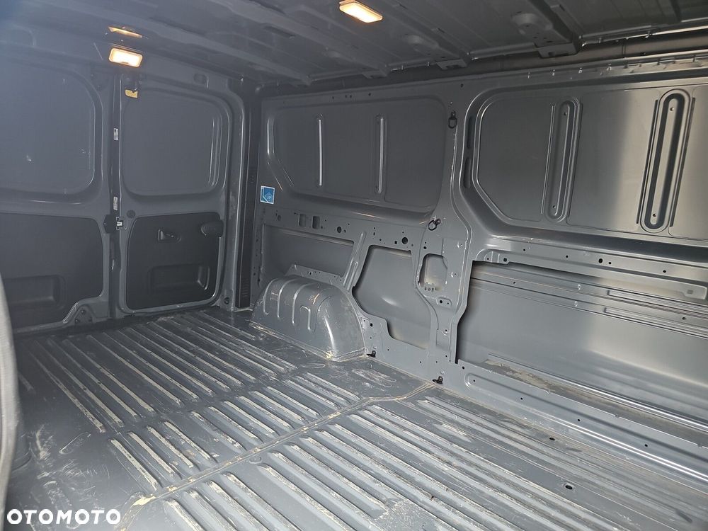 Renault Trafic - 27