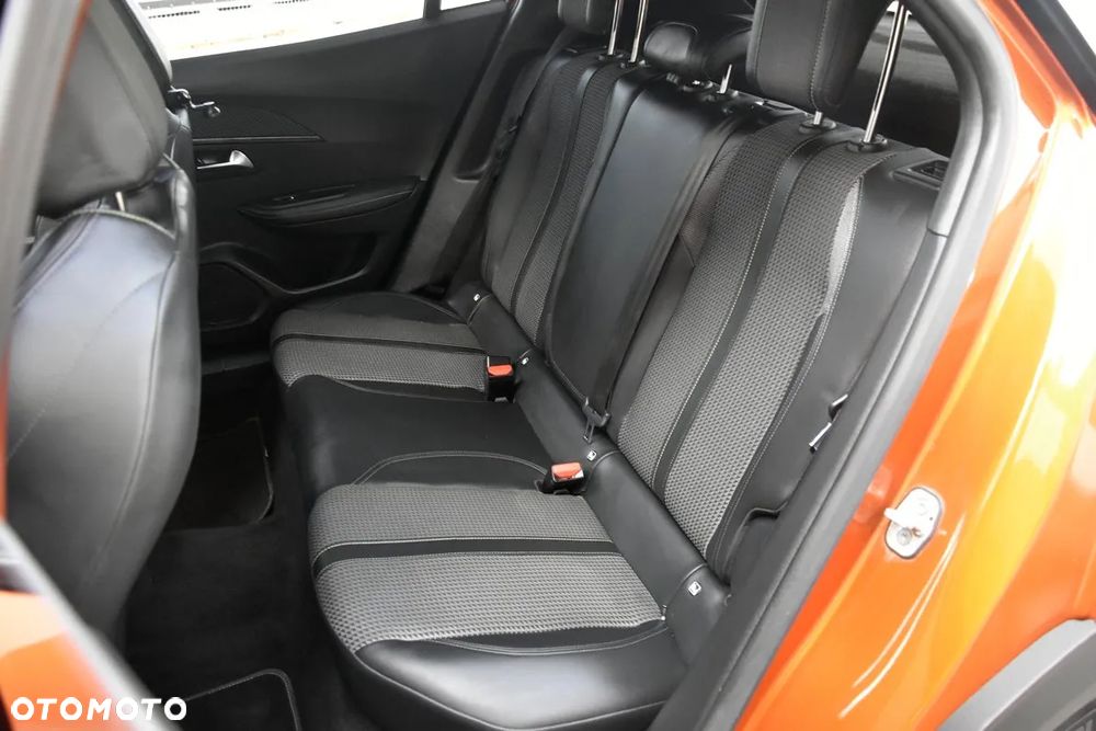 Peugeot 2008 1.2 PureTech GT Line S&S - 18