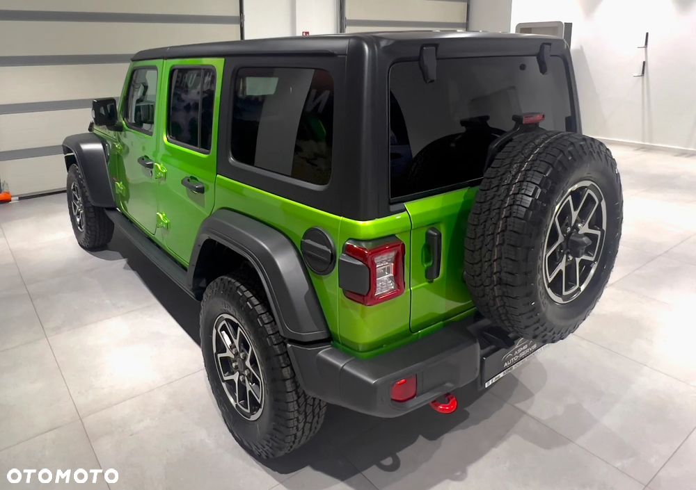 Jeep Wrangler Unlimited GME 2.0 Turbo Rubicon - 12
