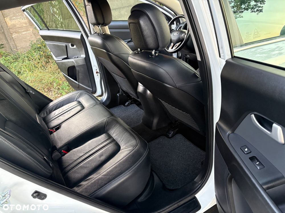 Kia Sportage 1.6 GDI 2WD Dream-Team Edition - 21