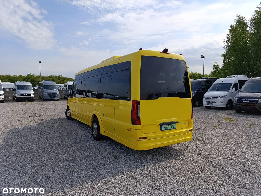 Mercedes-Benz eSprinter - 8