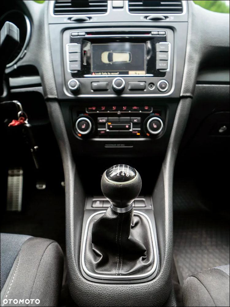 Volkswagen Golf - 26