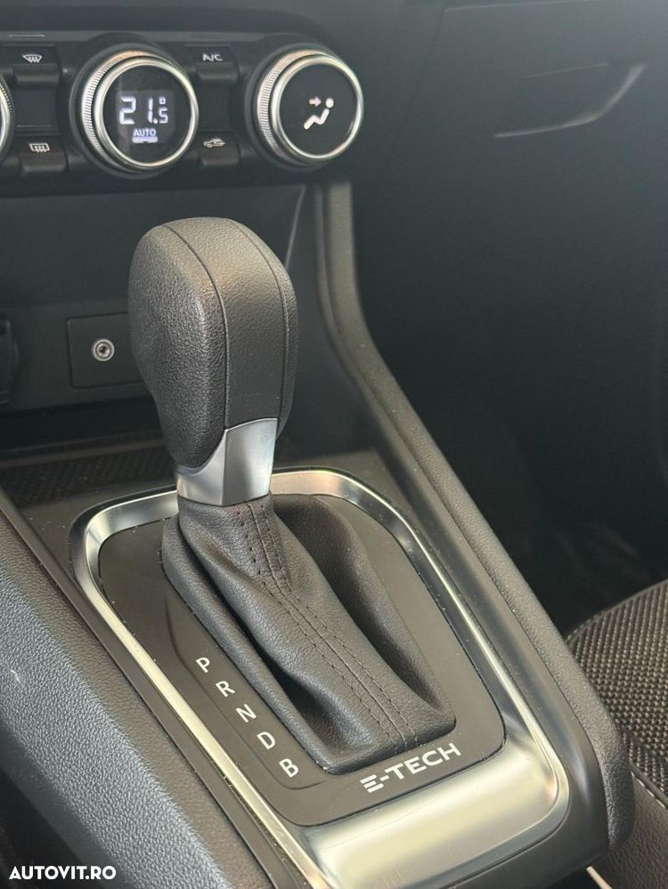 Renault Captur 160 EDC MHEV Techno - 23