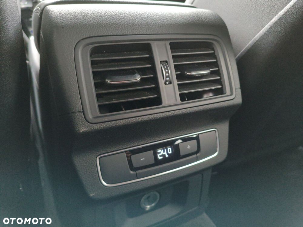 Audi Q5 Sportback 40 TFSI mHEV Quattro S Line S tronic - 24