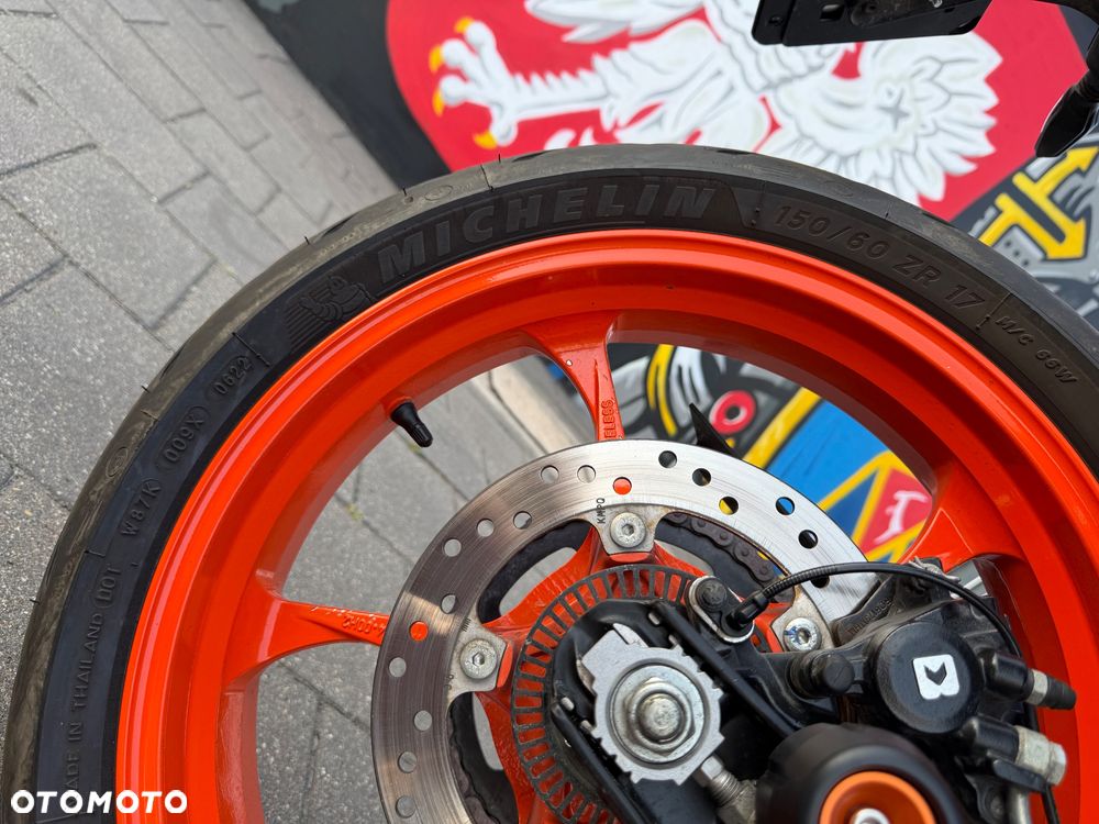 KTM RC 125 - 10