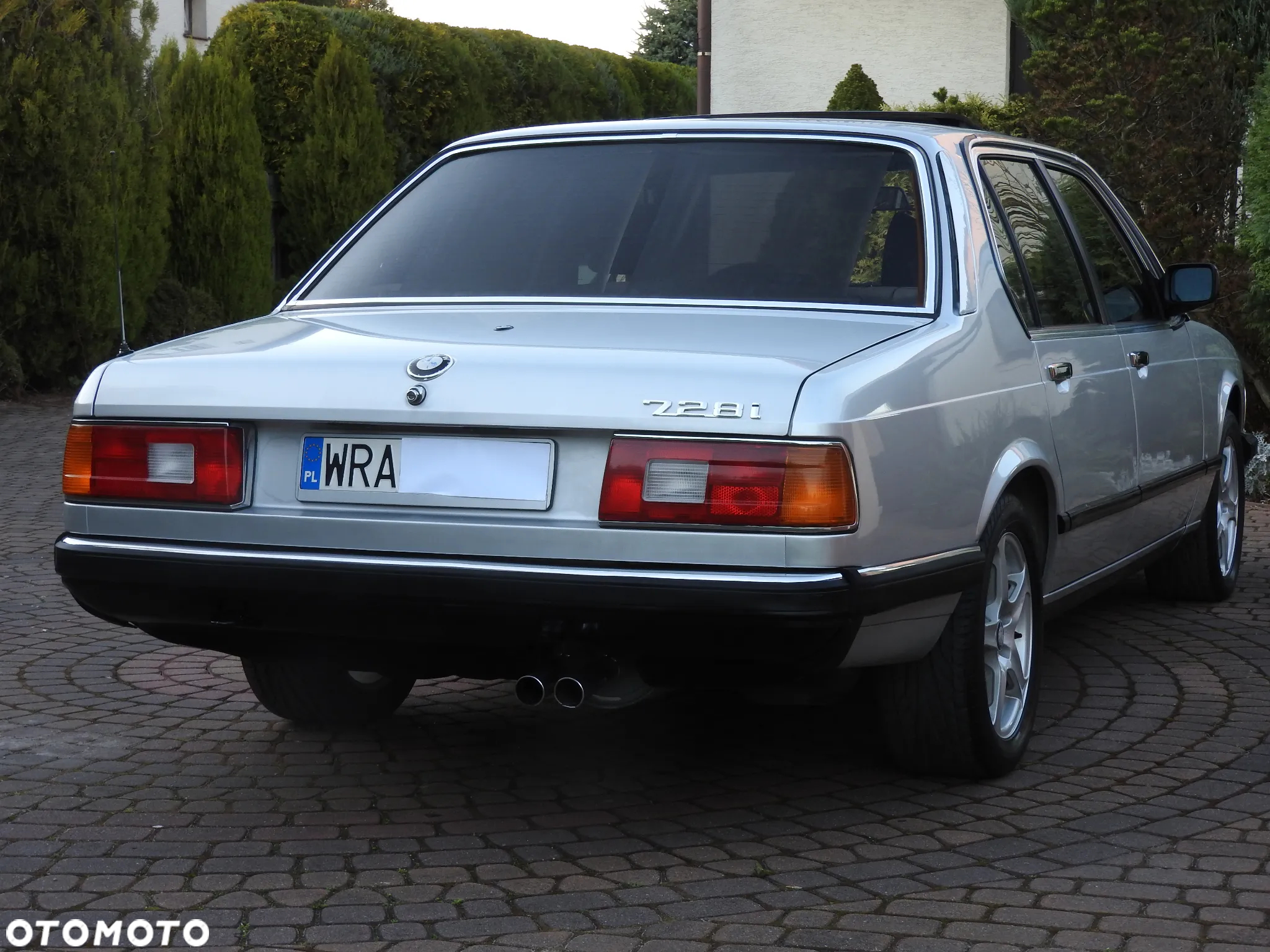 BMW Seria 7 - 33