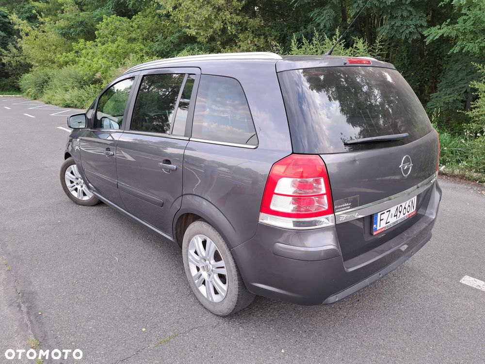 Opel Zafira 1.7 CDTI Cosmo - 2