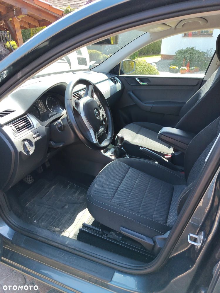 Skoda RAPID 1.2 TSI Elegance Max - 5