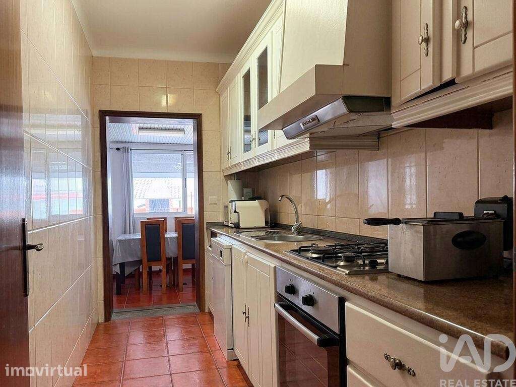 Apartamento T3 em Praia da Vitória - Grande imagem: 5/17