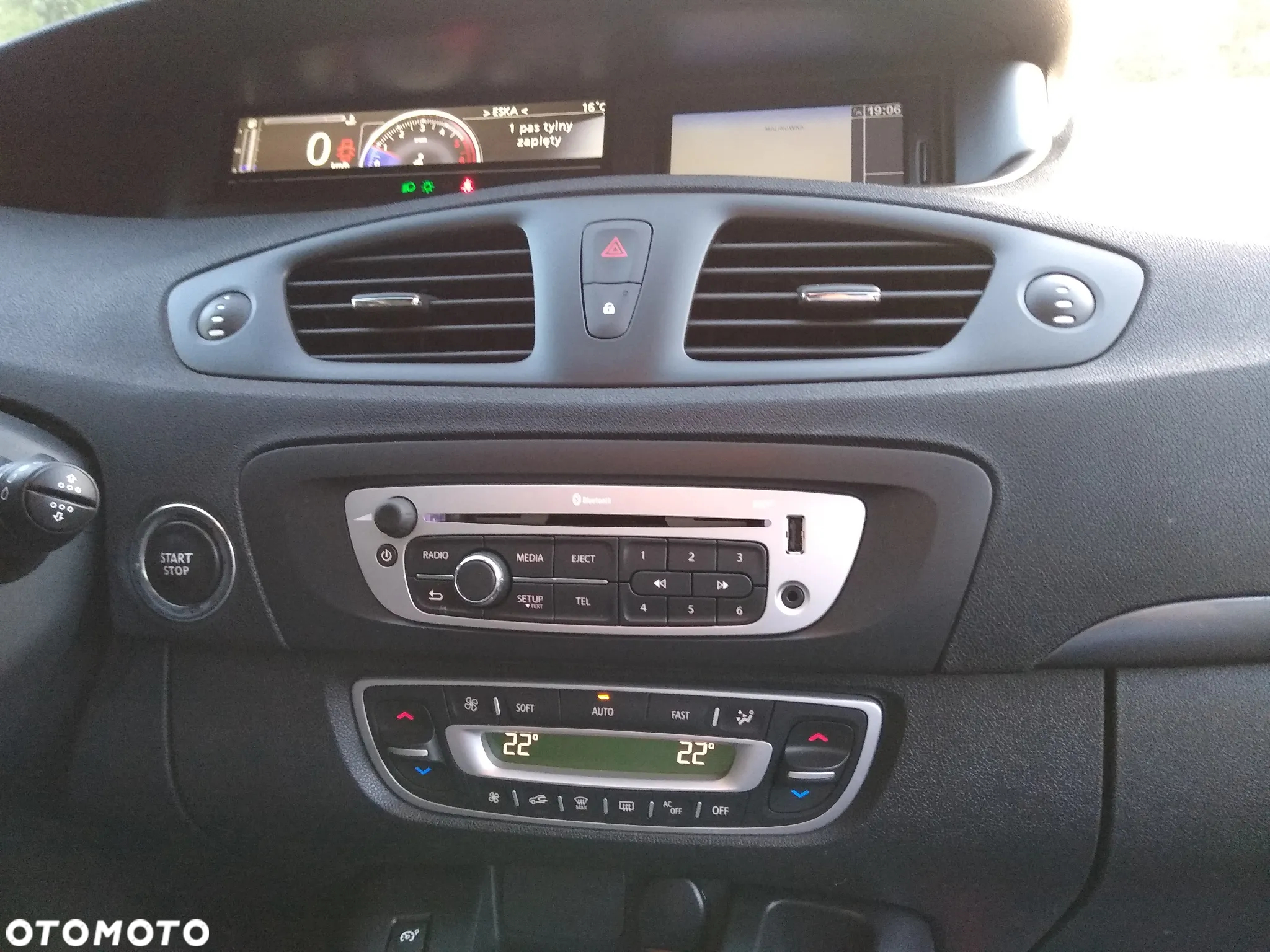 Renault Scenic 1.5 dCi Limited - 29
