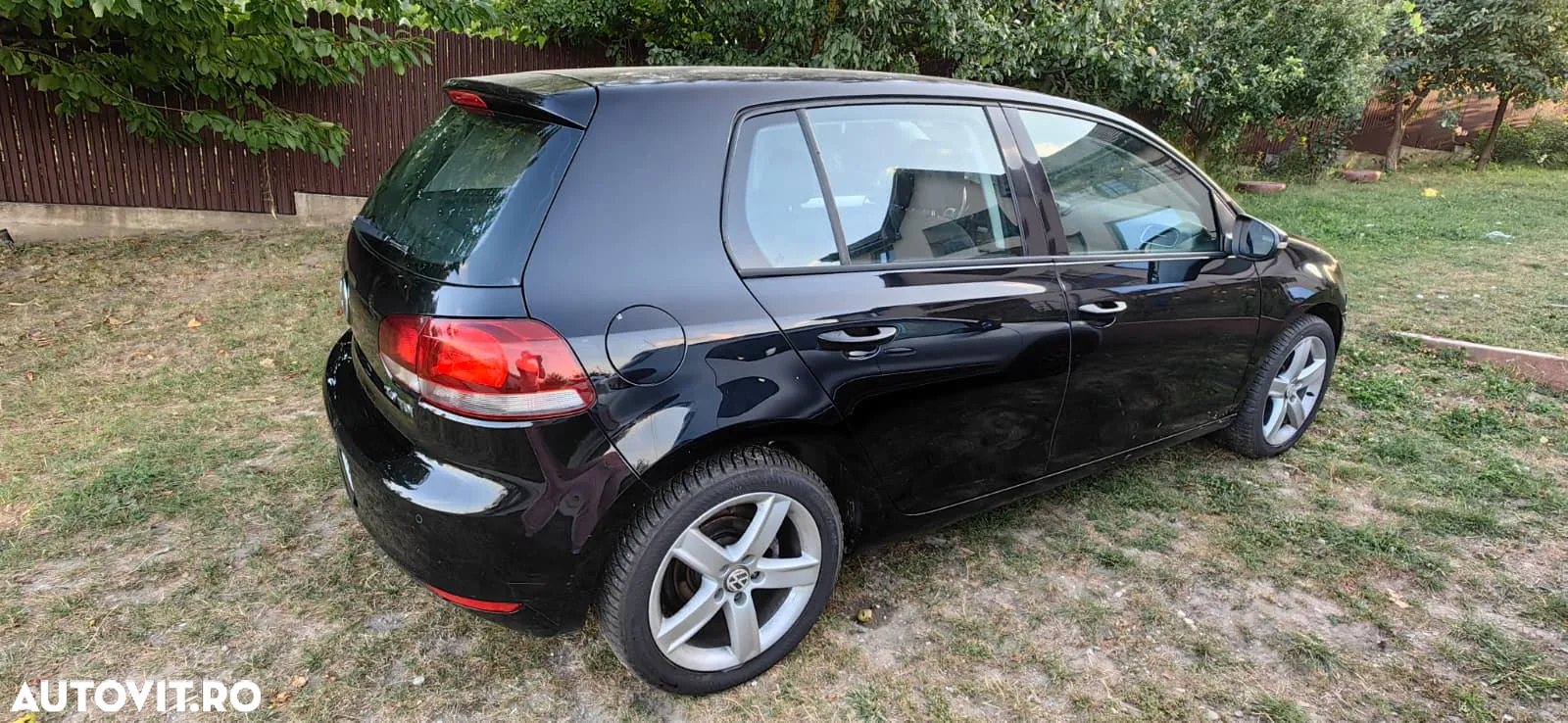 Volkswagen Golf - 12