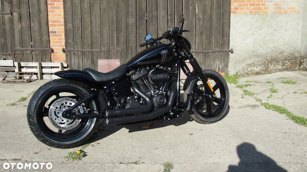 Harley-Davidson Softail Street Bob - 20