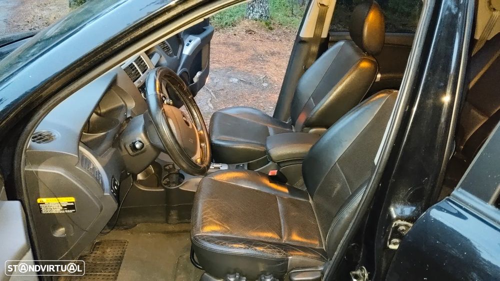 Kia Sportage 2.0 CRDI EX Auto. - 4