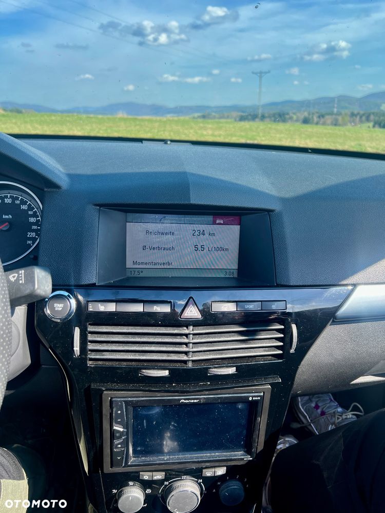 Opel Astra - 8