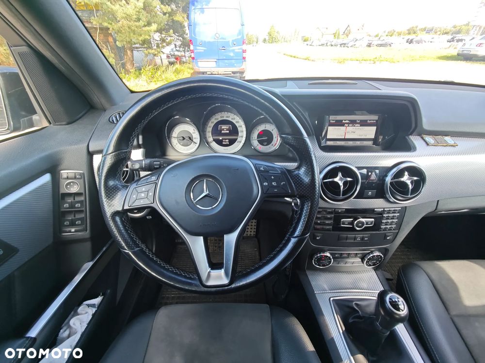 Mercedes-Benz GLK - 8