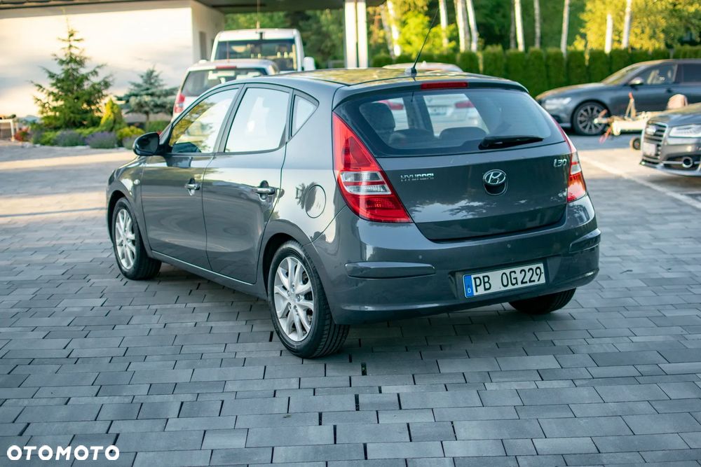 Hyundai i30 - 13