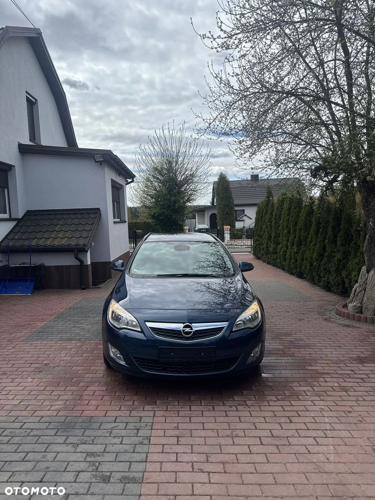 Opel Astra - 2